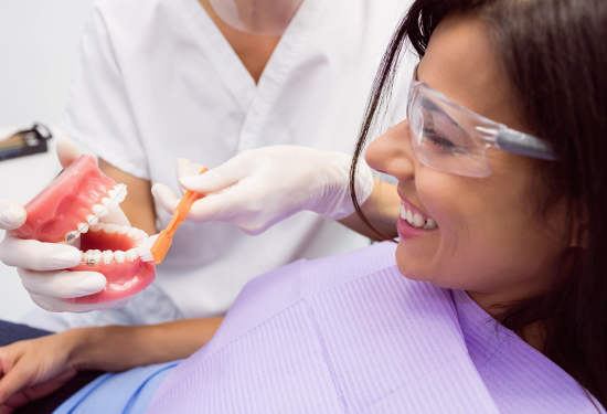 Crown and bridges in pune, Laxmi road, Camp